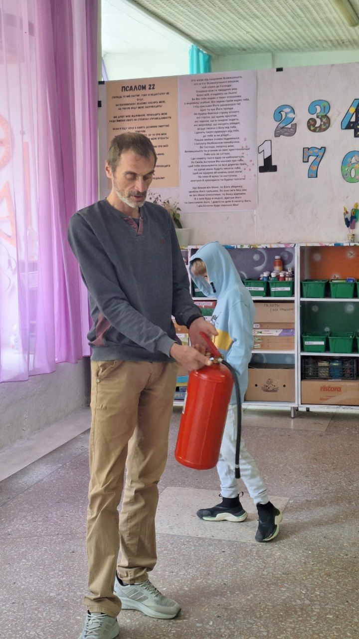 Фото 77 з життя гімназії Елея